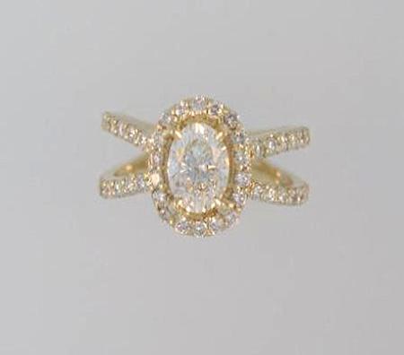 14k Yellow Gold Oval Diamond Engagement Ring                     A36041